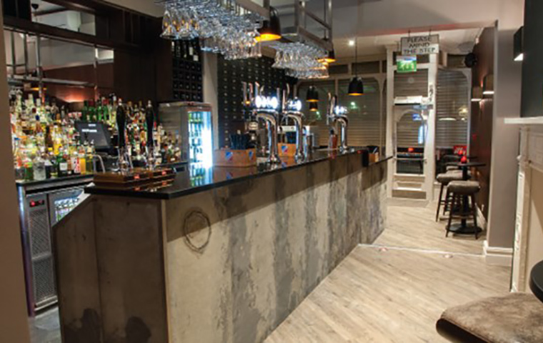 bar image