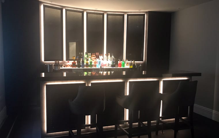 bar image