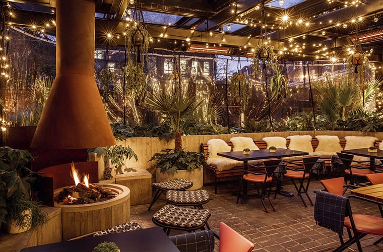 Alfresco Dining
