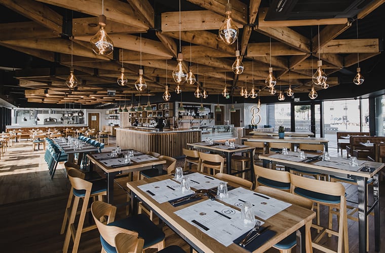 Rustic Restaurant Decor Theme